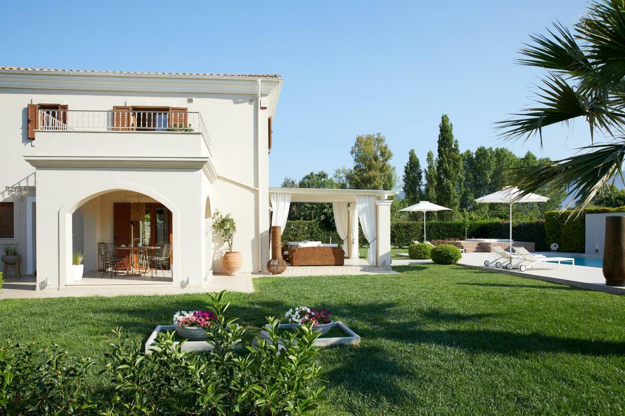 S&O Villas 2 Dassia  Exterior foto