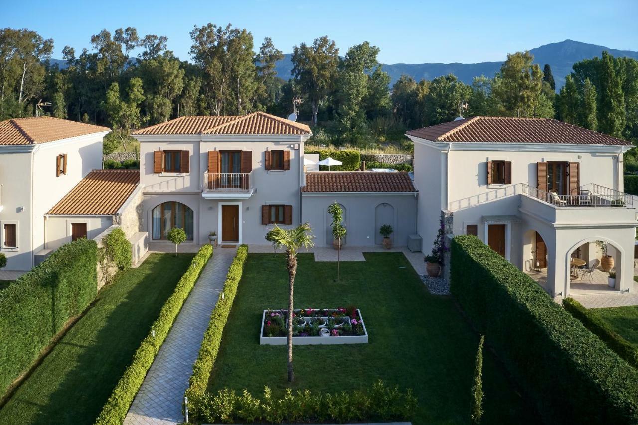 S&O Villas 2 Dassia  Exterior foto